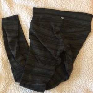 Green lululemon leggings